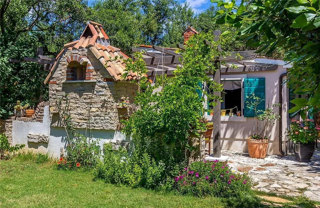 Holiday Home Regi Medulin Croatia