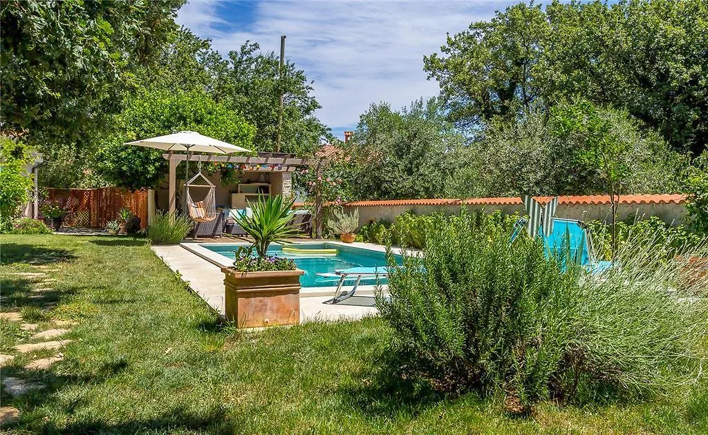 Holiday Home Regi Medulin 0*,