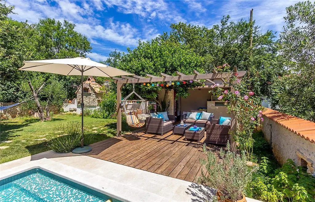 Holiday Home Regi Medulin