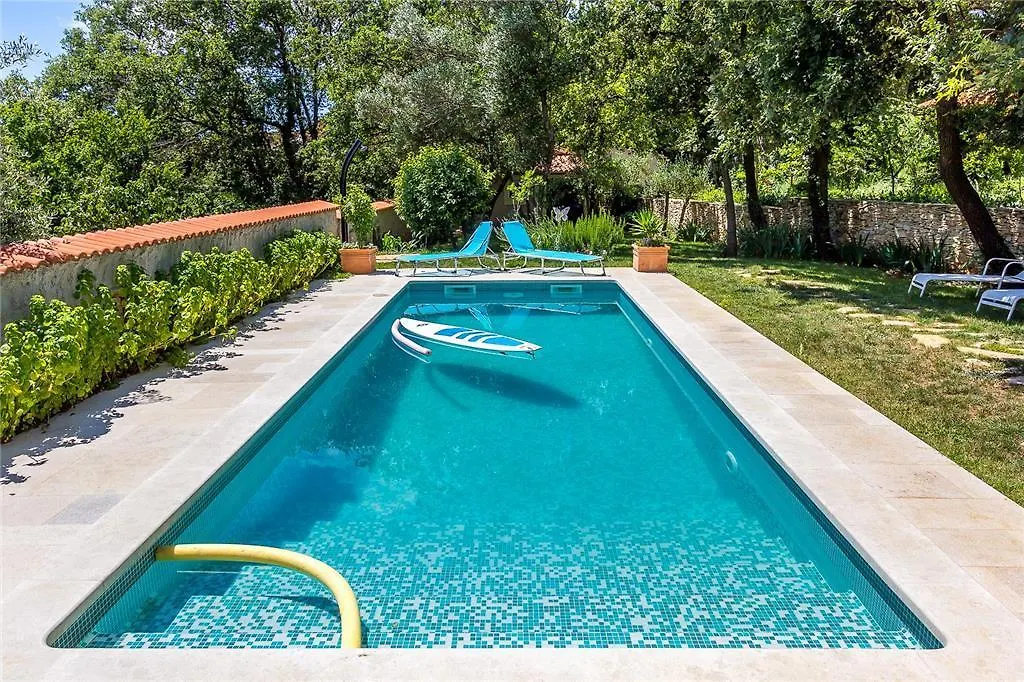 Holiday Home Regi Medulin 0*,